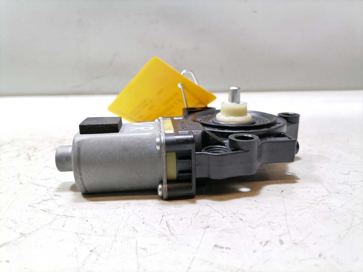 Hyundai I30 original Fensterhebermotor vorn rechts Bj.2014